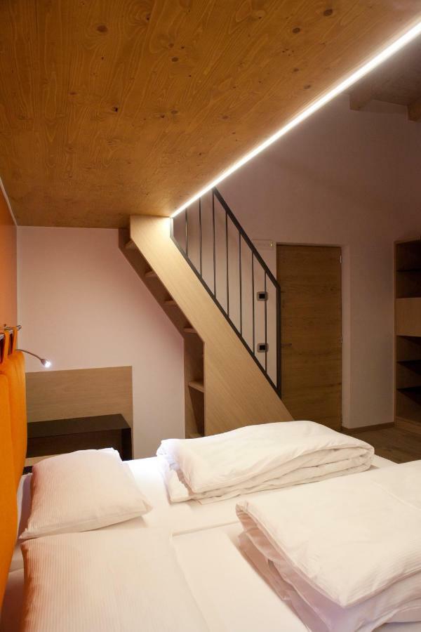 Bed and Breakfast Agritur I Colori Sanzeno Exterior foto