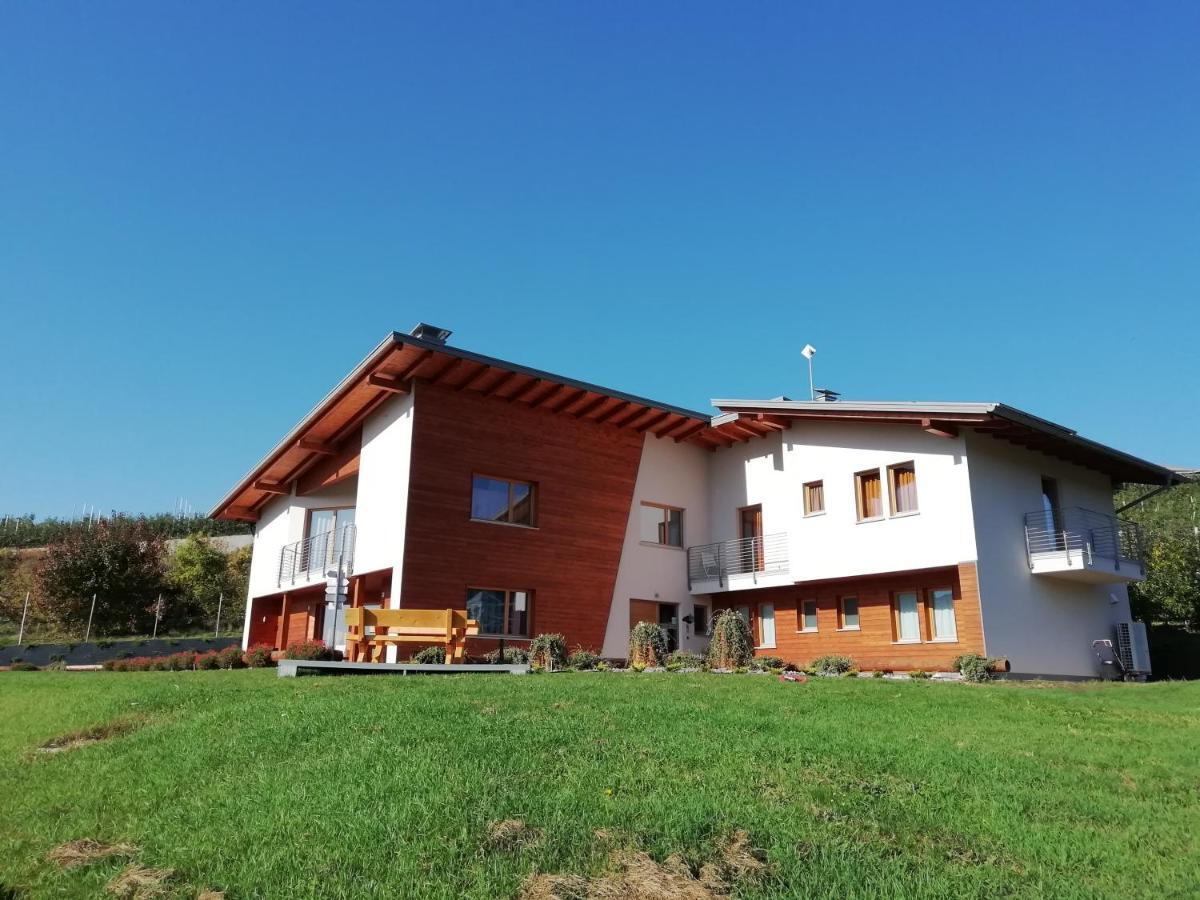 Bed and Breakfast Agritur I Colori Sanzeno Exterior foto